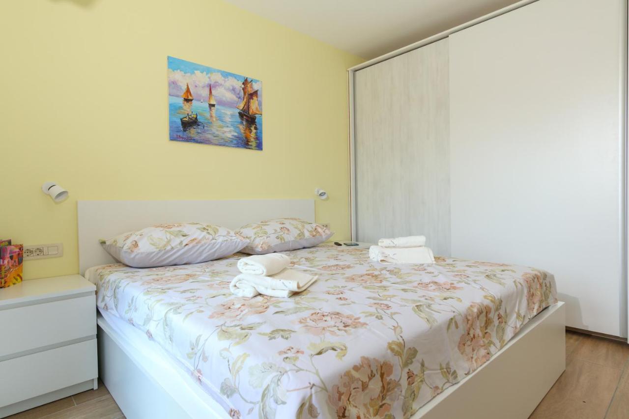Ravan Apartment