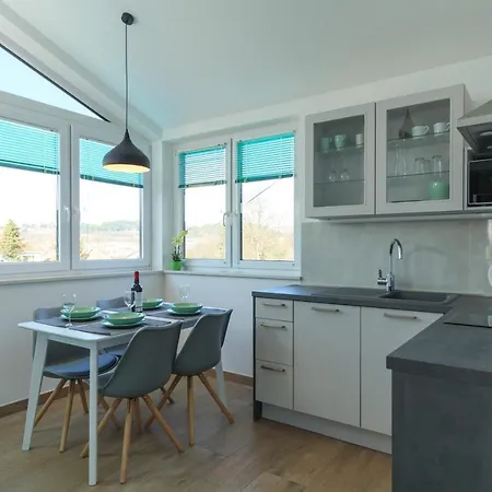 Apartmani Ravan Cernik  Buitenkant foto